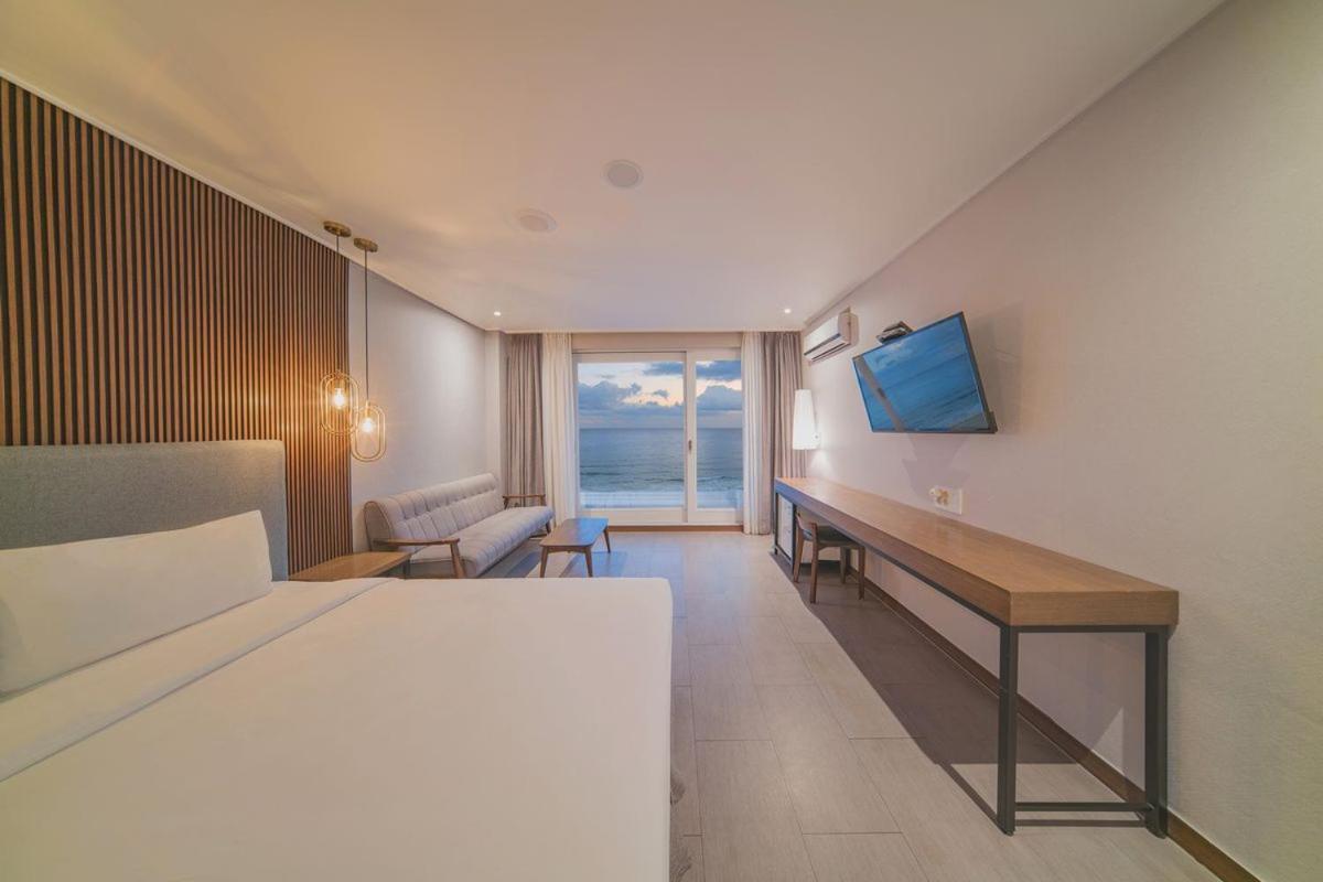 El Hotel Yangyang Exteriör bild
