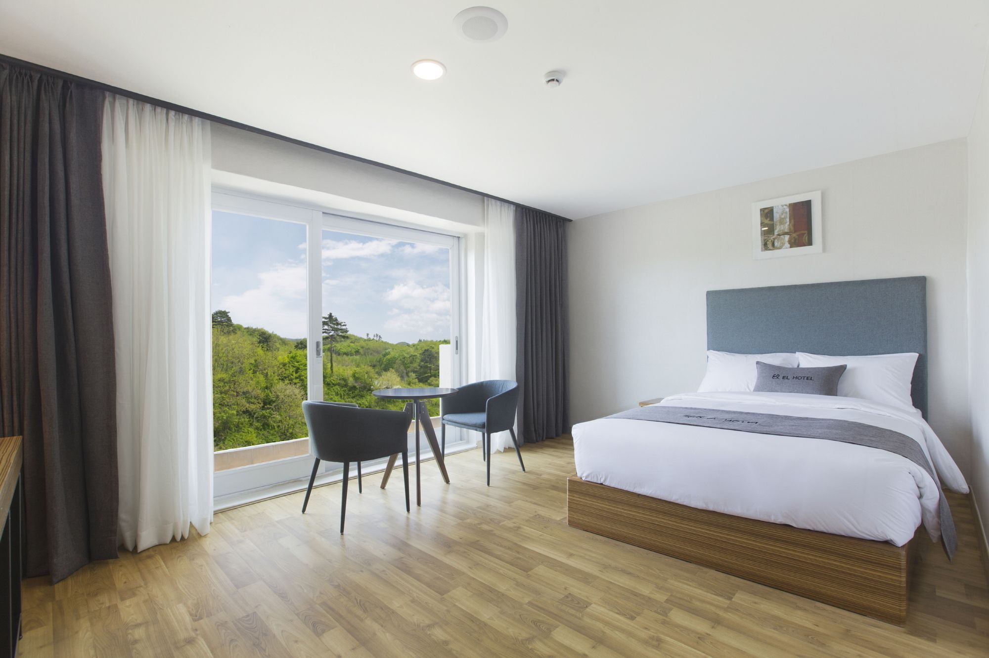 El Hotel Yangyang Exteriör bild